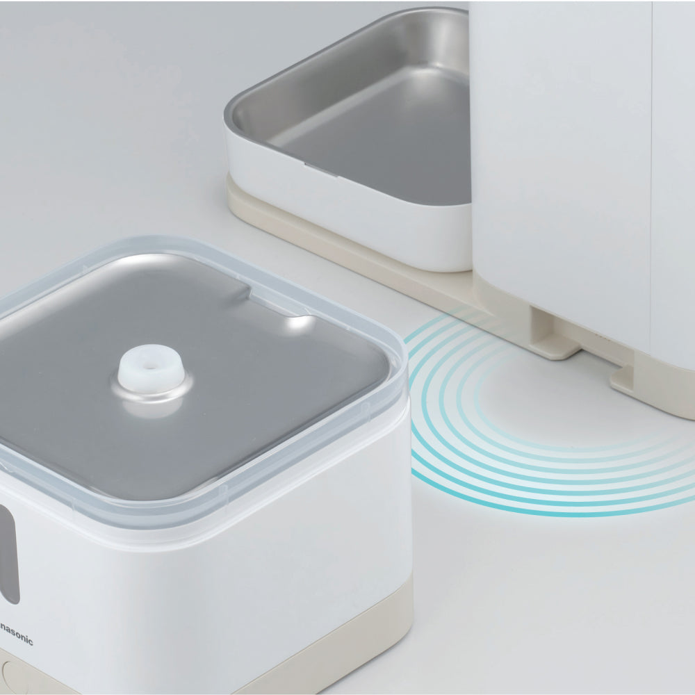 Feeding Machine for Dogs & Cats