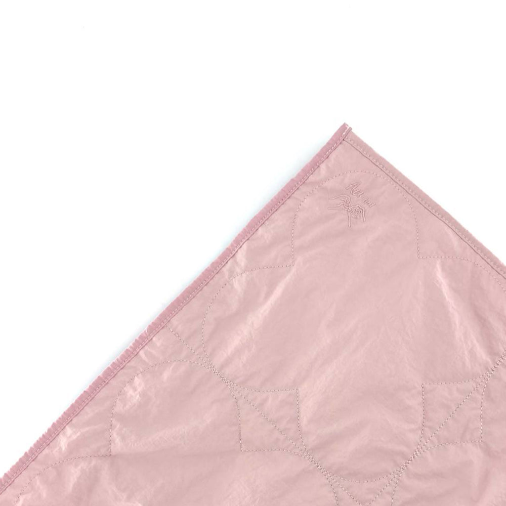 Four Leaf Heaven Traval Mat for Dogs & Cats