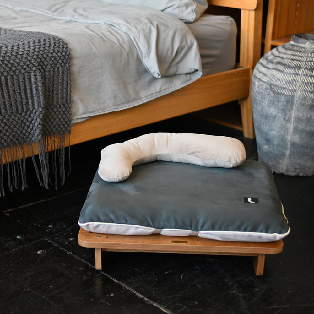 Surro Pet Bed Birch Wood Frame Set